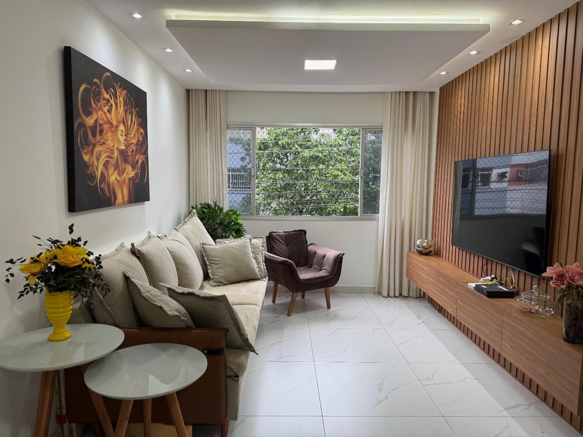 No Centro De Jardim Camburi Apartamento