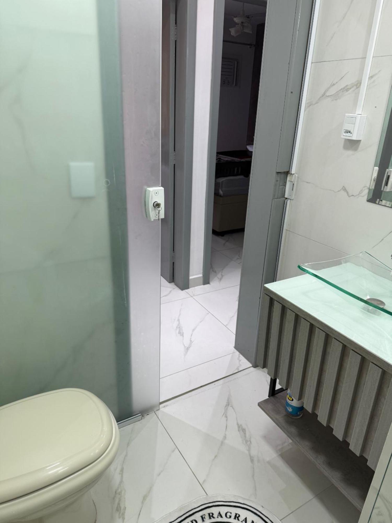 No Centro De Jardim Camburi Apartamento Vitória